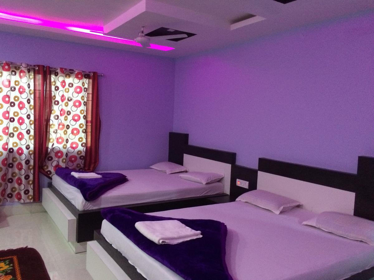 Hotel Sharda Inn Диогар Екстериор снимка